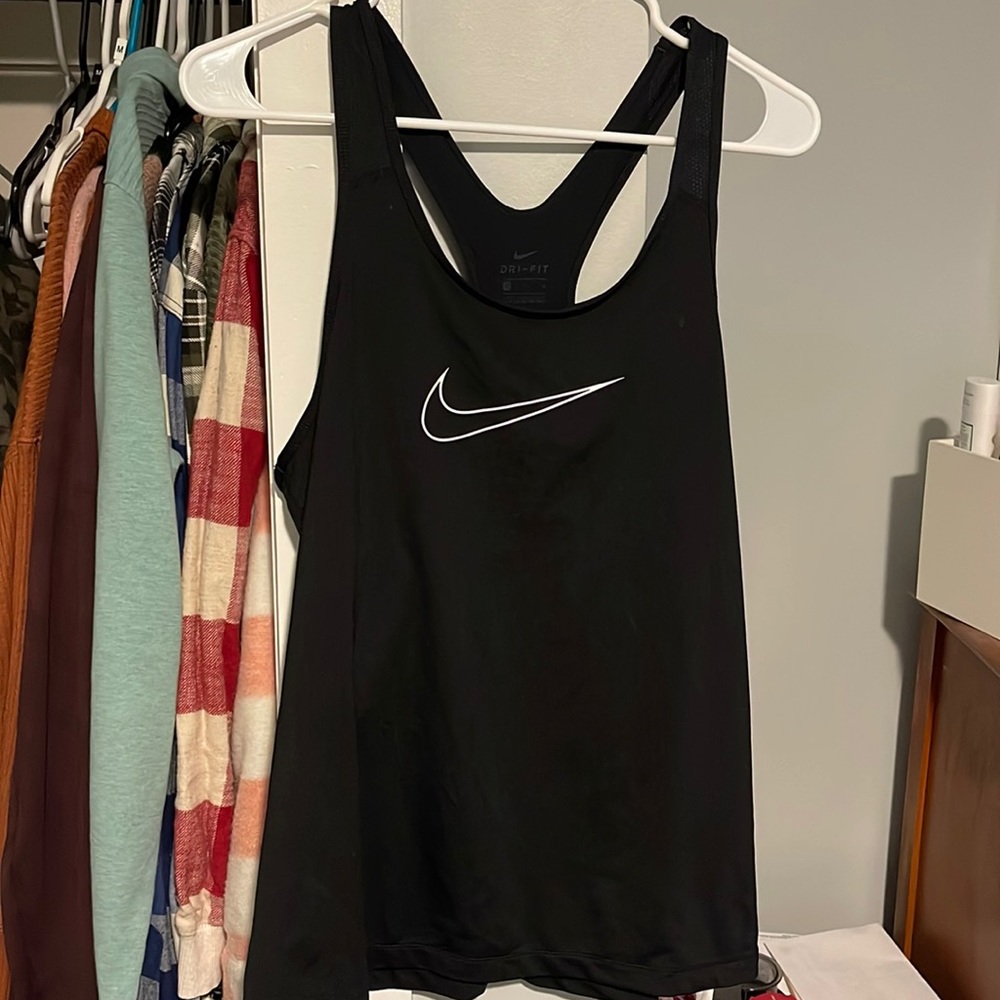 Nike tank!